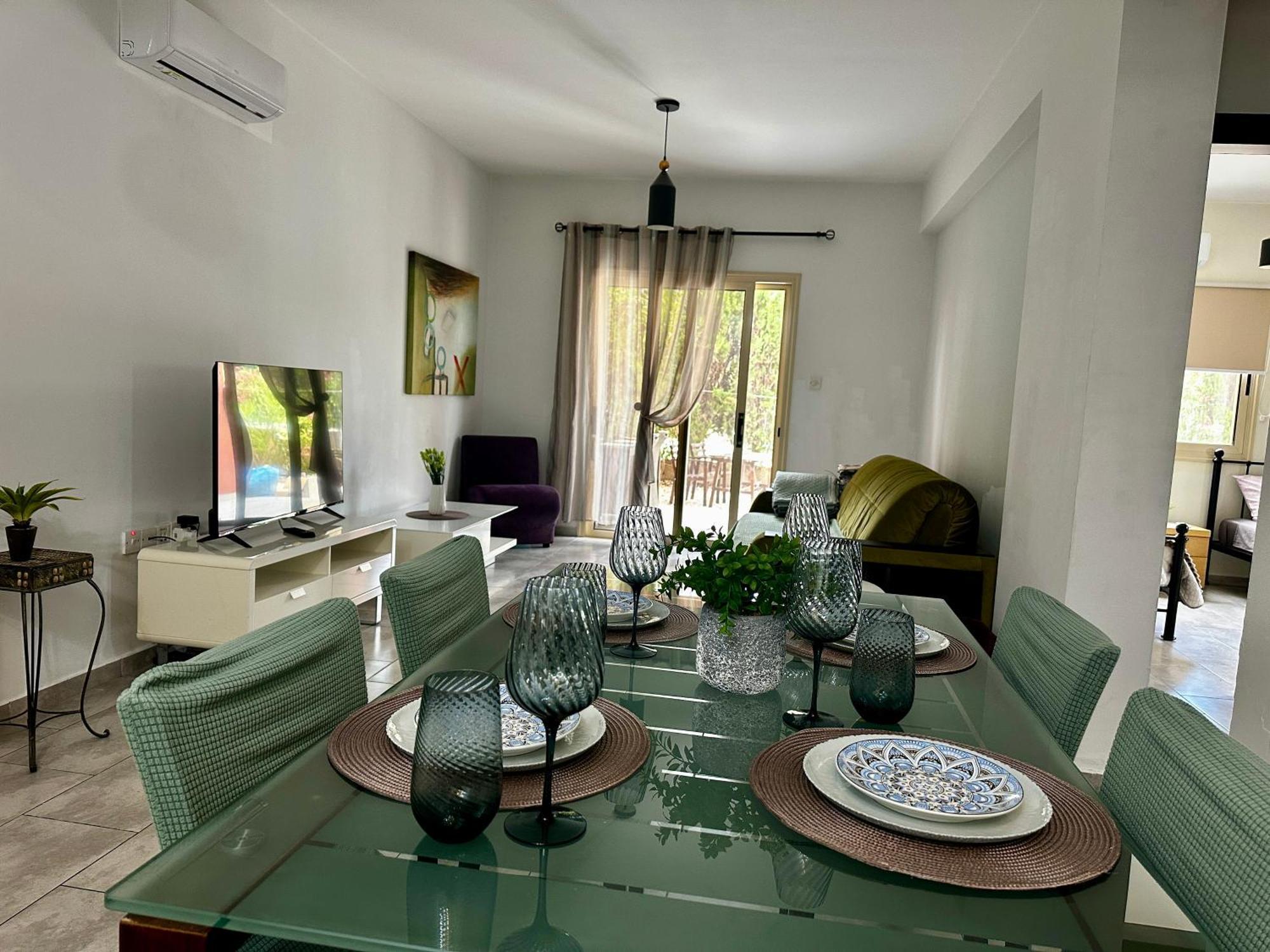 Beautiful Apartment Near The Sea And A Large Private Garden بافوس المظهر الخارجي الصورة